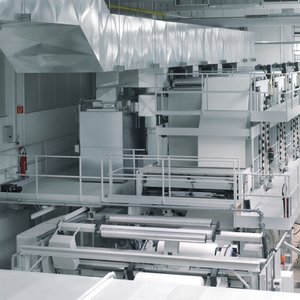 Zu- und Abluftanlage für eine Tiefdruck-Dekordruckmaschine 